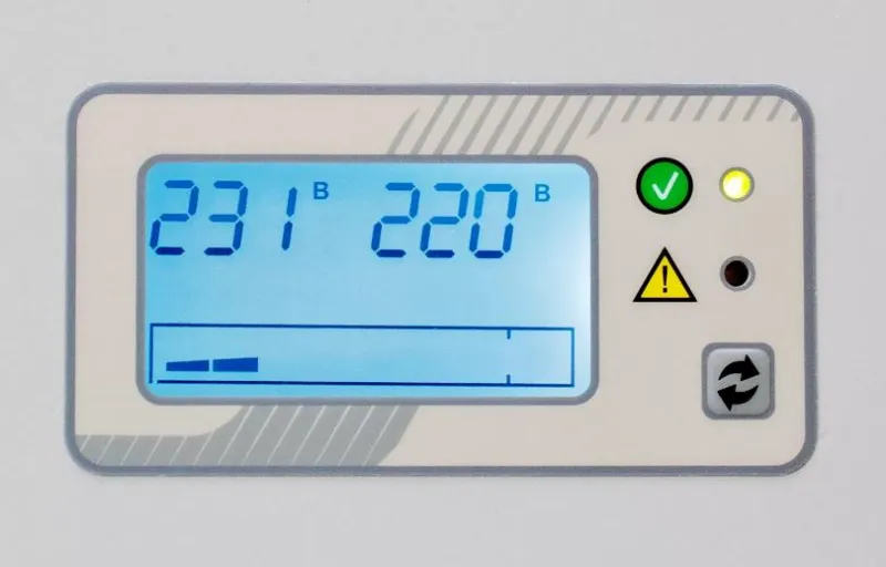 Штиль ИнСтаб IS3000 Инверторный стабилизатор напряжения