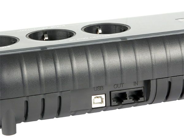 Powercom WOW-700U Источник бесперебойного питания (700ВА/350Вт) 